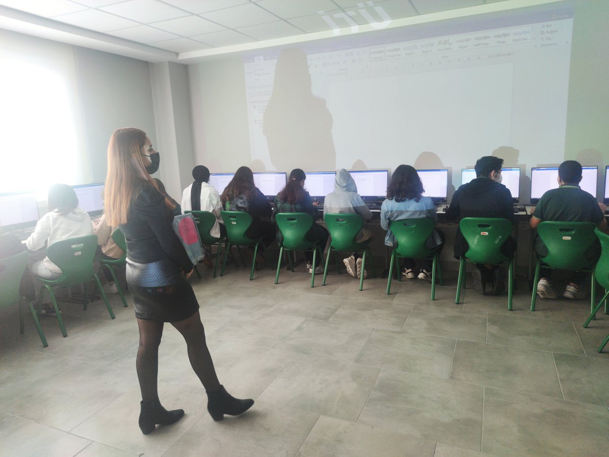 Aylin HARBİYELİ tweet media
