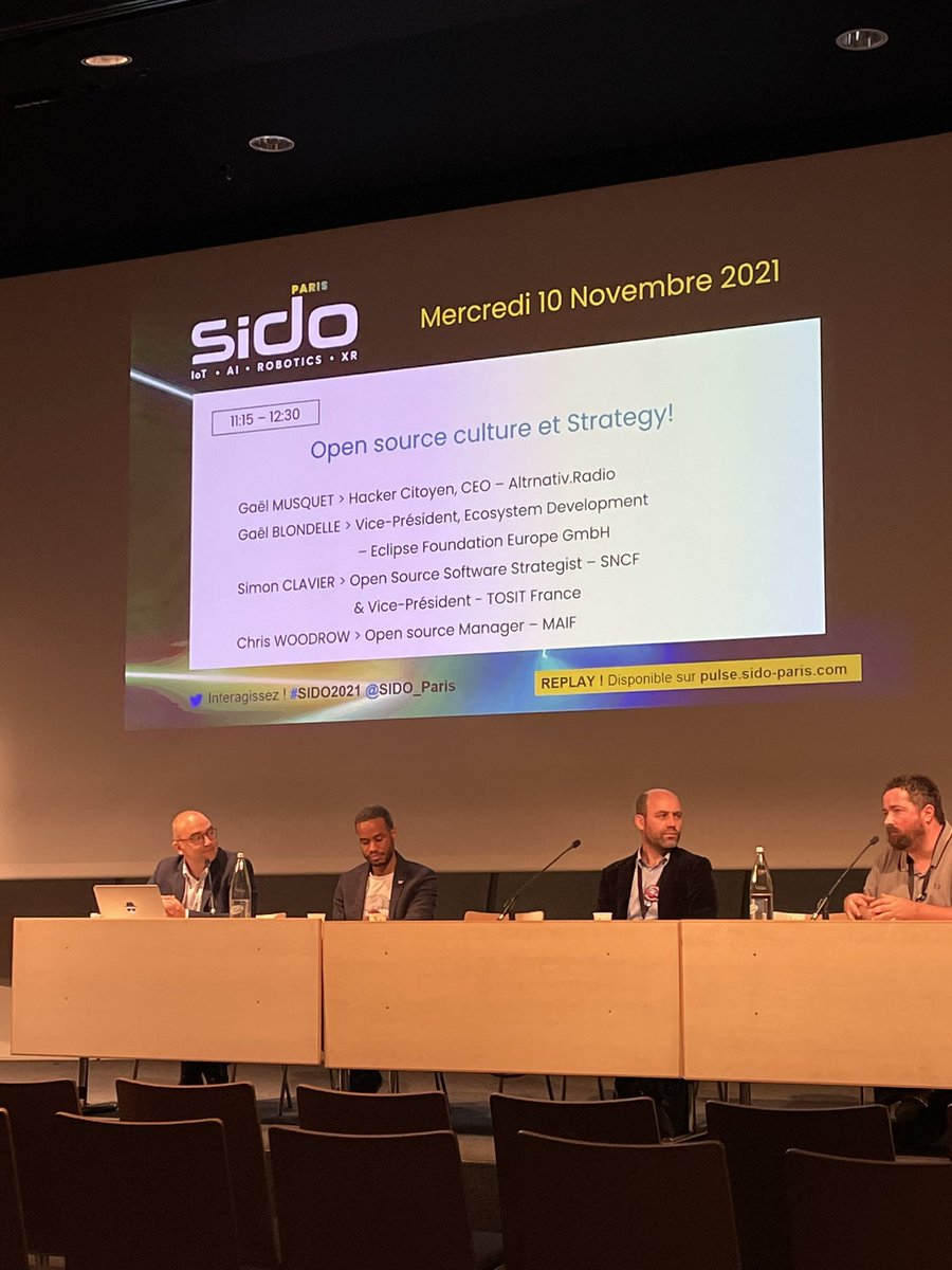 Sabrina Hm tweet media