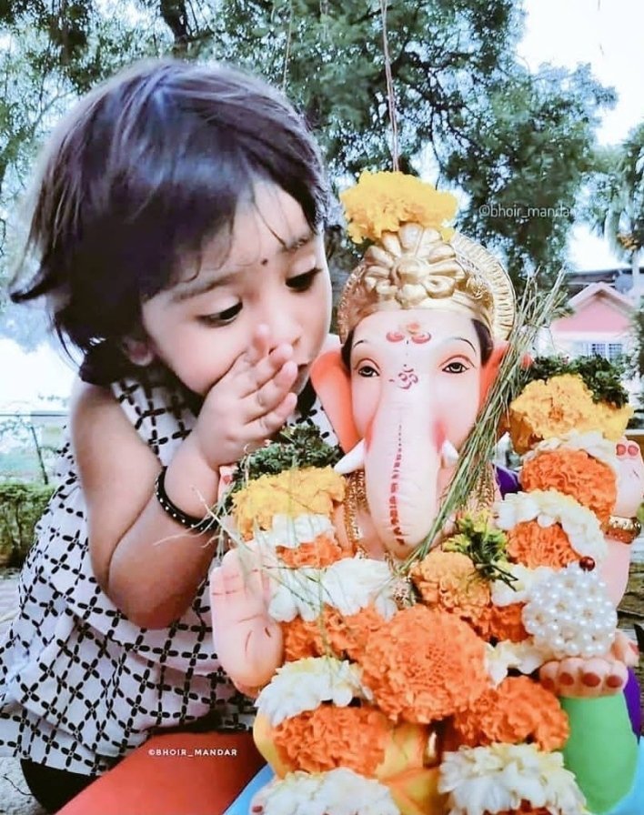 हे रिद्धि सिद्धि के दाता सबको सद्बुद्धि देना..🙏