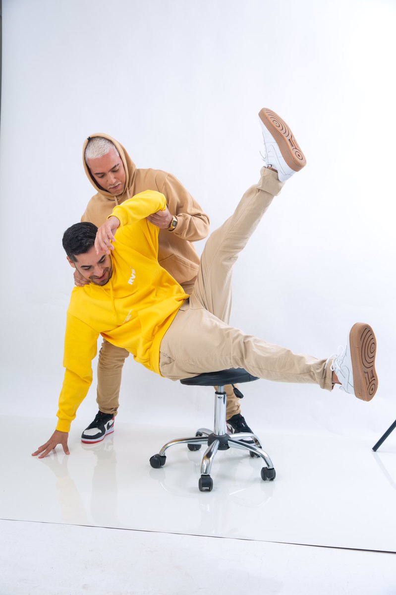 faragmusic's tweet photo. 18/11 🧸🐻 

@Frontsidemusic https://t.co/9Ssv9yUvFI
