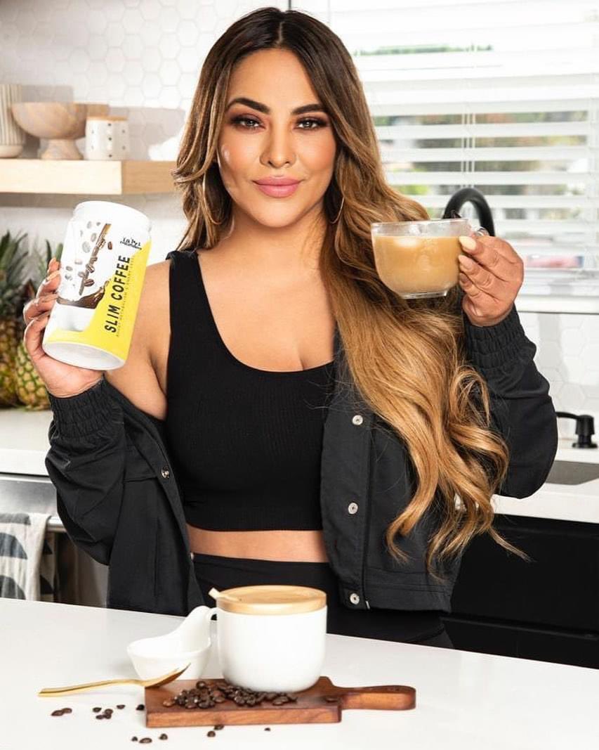 MayeliClub's tweet photo. Our slim coffee is BACK IN STOCK! Get yours today before they are gone. ☕️
¡Nuestro café adelgazante está de vuelta en existencia! Consigue el tuyo hoy antes de que se agote. ☕️
Disponible en https://t.co/5eOVNEtAo0
#evolutionfit #mayelialonso #weightloss #slimcoffee #diet https://t.co/Gmz5o0IPfa