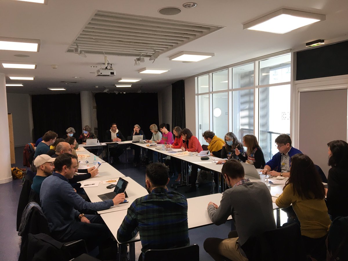 SVBretagne's tweet image. #avisdetournées Matinée d’échanges artistiques, de présentations de spectacles entre resp. de programmation de Bretagne, Normandie et Pays de la Loire.
En co-organisation avec @odianormandie. Et en présence de l’@Onda_Diff_Art.
Accueil au @tnbrennes ds le cadre du Festival TNB 🙏🏻