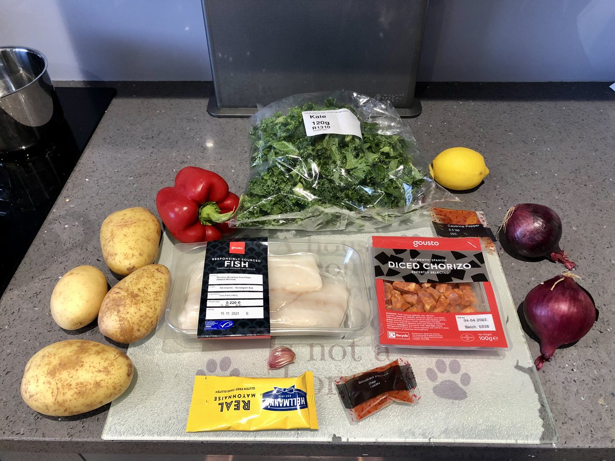 jasonmckeon224's tweet photo. Todays master piece…
#SmokeyChorizoCodWithPotatoesAndAlioli #gusto #lovingcooking #cod #chorizo https://t.co/GptQcAiUbz