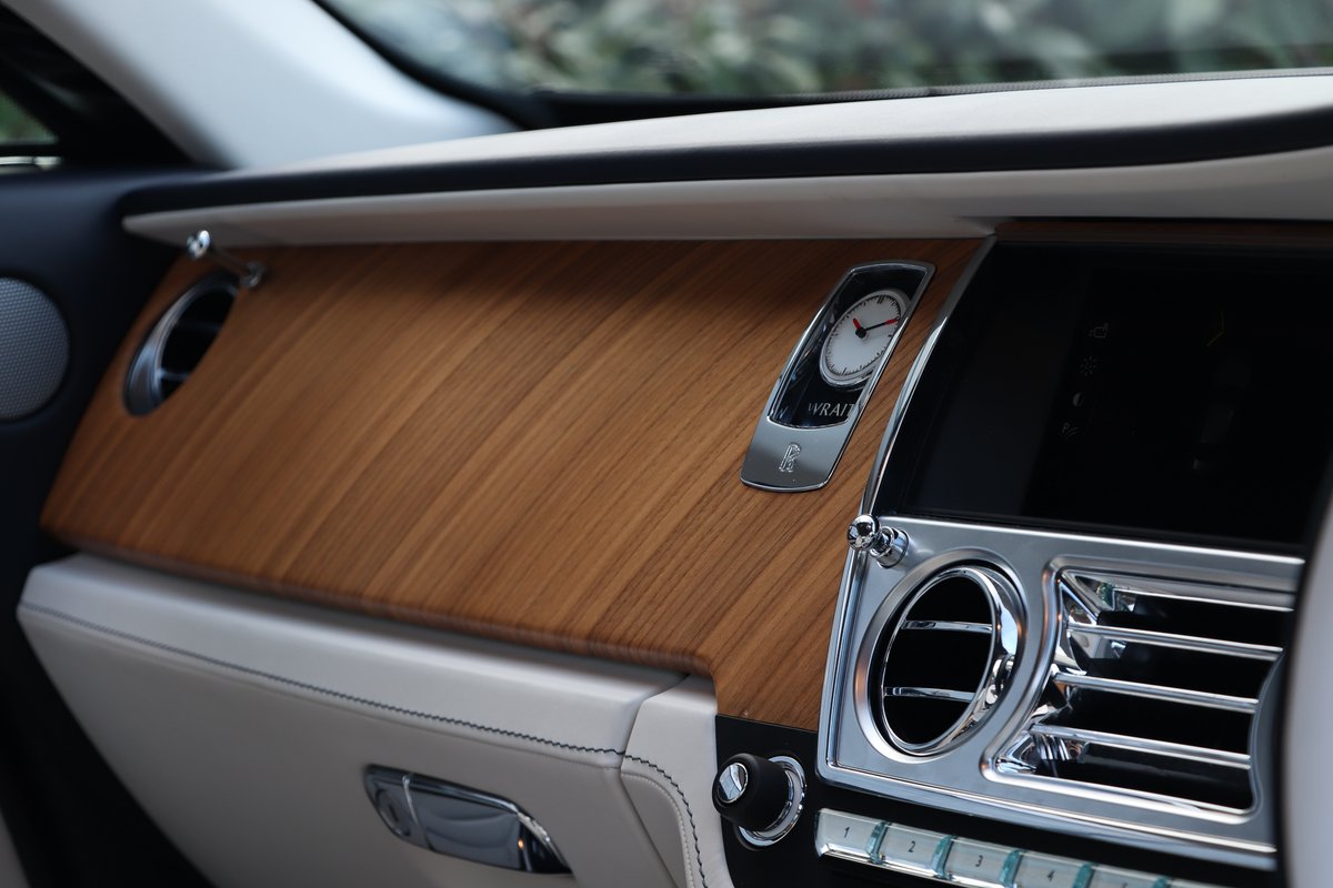 RollsRoyceLeeds's tweet photo. Midnight Sapphire has to be the perfect colour for a Wraith with a Shooting Starlight Headliner ⭐️

Contact one of our team for more information on this stunning example

#rollsroyce #rollsroycewraith #rr #rrleeds #wraith #newstock #provenance #bespoke #shootingstars #starlight https://t.co/T4m8rQzKfE