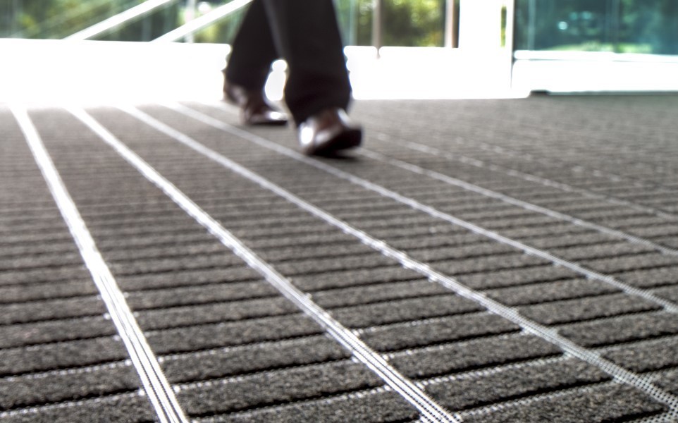 AltaRoofing's tweet photo. When you walk into a building how often do you look at the floor? 👇
https://t.co/roKxBCXGrL
#commercialrealestate #flooring https://t.co/ez5zp3JcEw