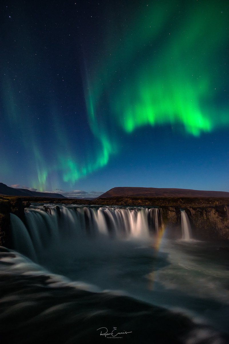 ryanennisphoto's tweet photo. Impetus 

Waterfall + aurora + moonbow = what a night!

Godafoss , Iceland 🇮🇸.

@NikonEurope @visiticeland #AuroraBorealis #landscapephotography https://t.co/VjongyWDLS
