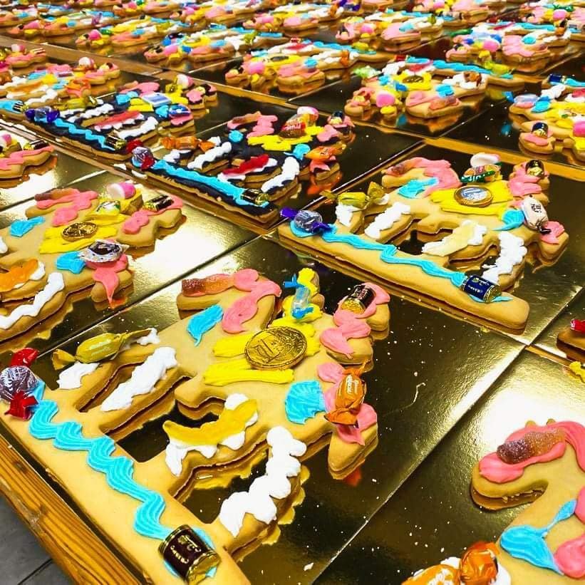 SimonVenturini's tweet photo. Domani è il giorno di #SanMartino!
Le cucine e le pasticcerie della città sono in fermento per produrre il tipico dolce fatto di pastafrolla (o di pasta buranella).
Lo preparate con le vostre mani o lo acquistate in pasticceria? https://t.co/KOsWjvy3Jm