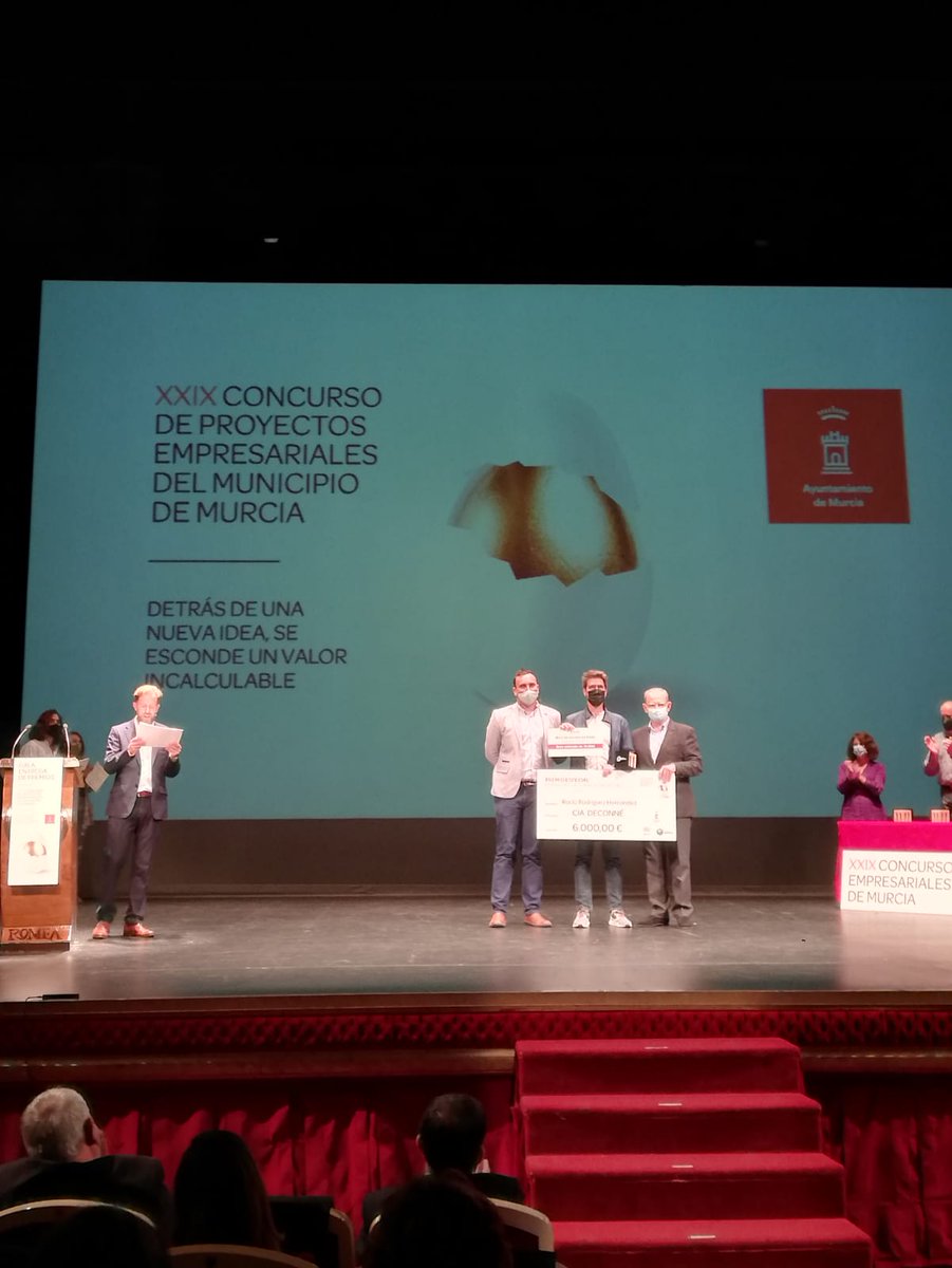 Premio a MEJOR EMPRESA CULTURAL Y CREATIVA!!!!! Dentro del XXIX Concurso de proyectos empresariales del Municipio de Murcia. Gracias a <a href="/Murcia_Emplea/">MurciaEmplea</a> <a href="/MurciaInicia/">Murcia Inicia CIM-M</a> <a href="/AytoMurcia/">Ayuntamiento de Murcia</a> de Murcia . Desde luego esto es un verdadero impulso para seguir creciendo.
#yosoysuricato #ciadeconne