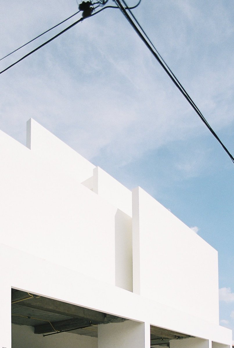 Shade of white

#blackpencilsstudio
#architecture
#white
#wall
#house
#housedesign
#facade
#whitefacade
#storyfromgeometry