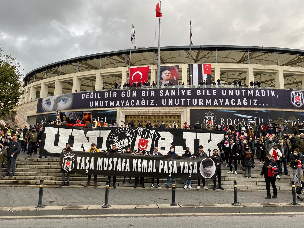 unibjkcom's tweet photo. Değil bir gün bir saniye bile unutmadık, unutmayacağız, unutturmayacağız ∞ #10Kasım https://t.co/lsSwMhY6o8