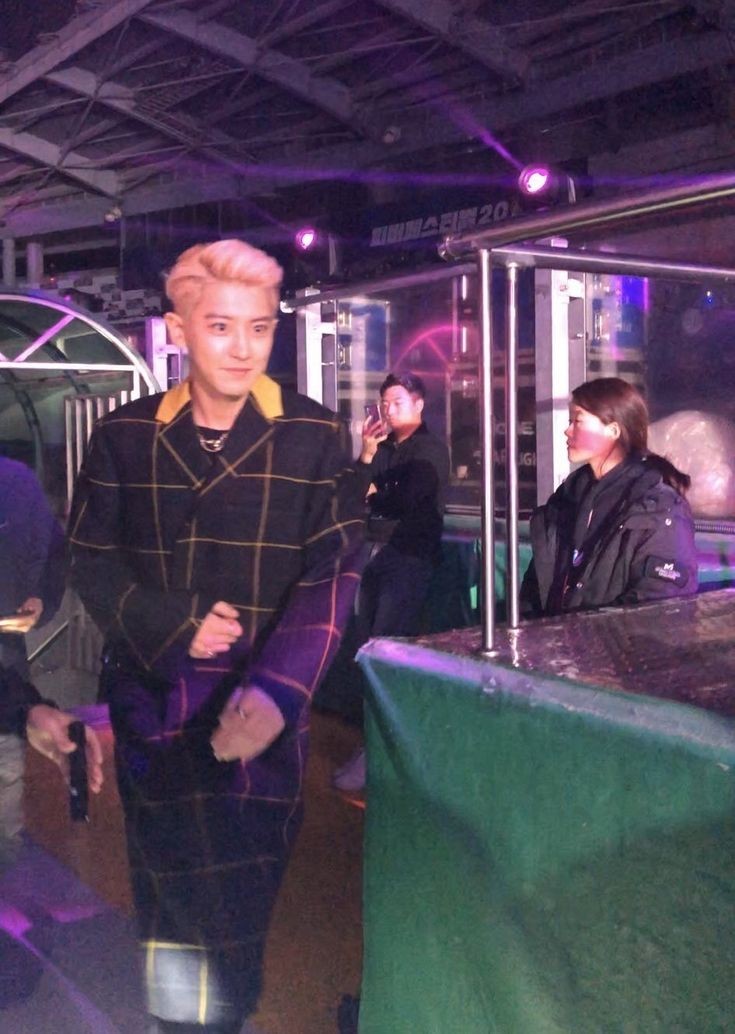 Ioeysite's tweet photo. #CHANYEOL #찬열 https://t.co/TBfonjCbu4