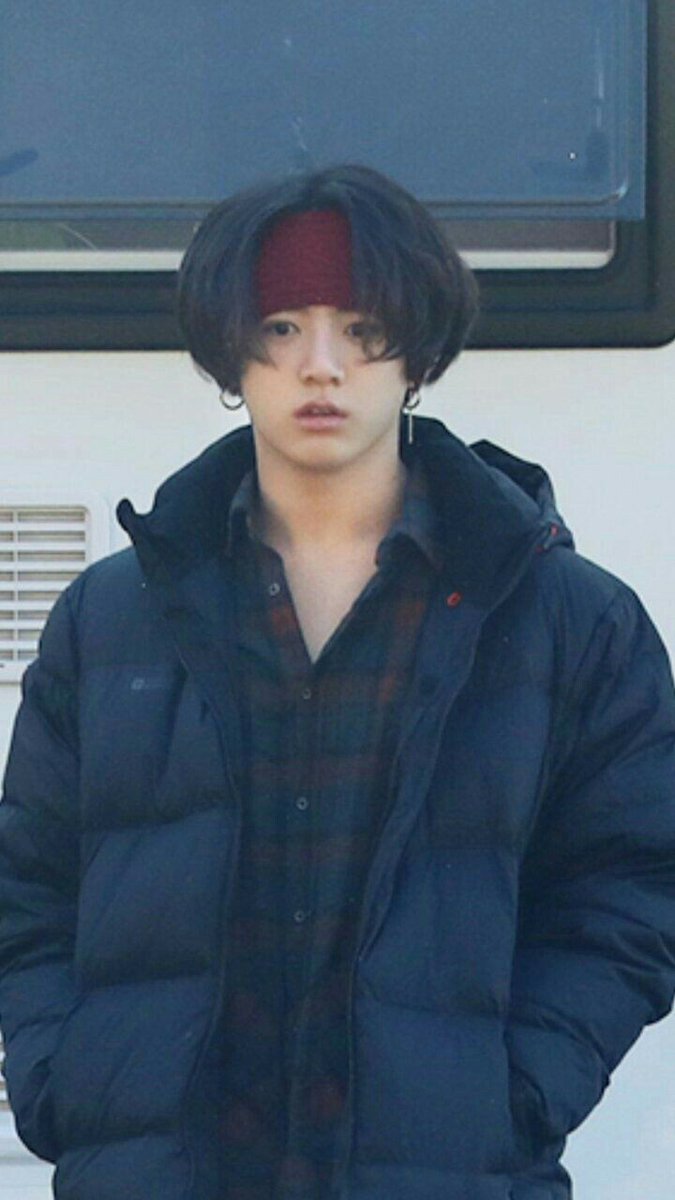 bts_tn07's tweet photo. Just so you know.. I miss my triangle gimbap alot too..๐๐
#koogie #BTSJUNGKOOK https://t.co/3bFaCcRkAm