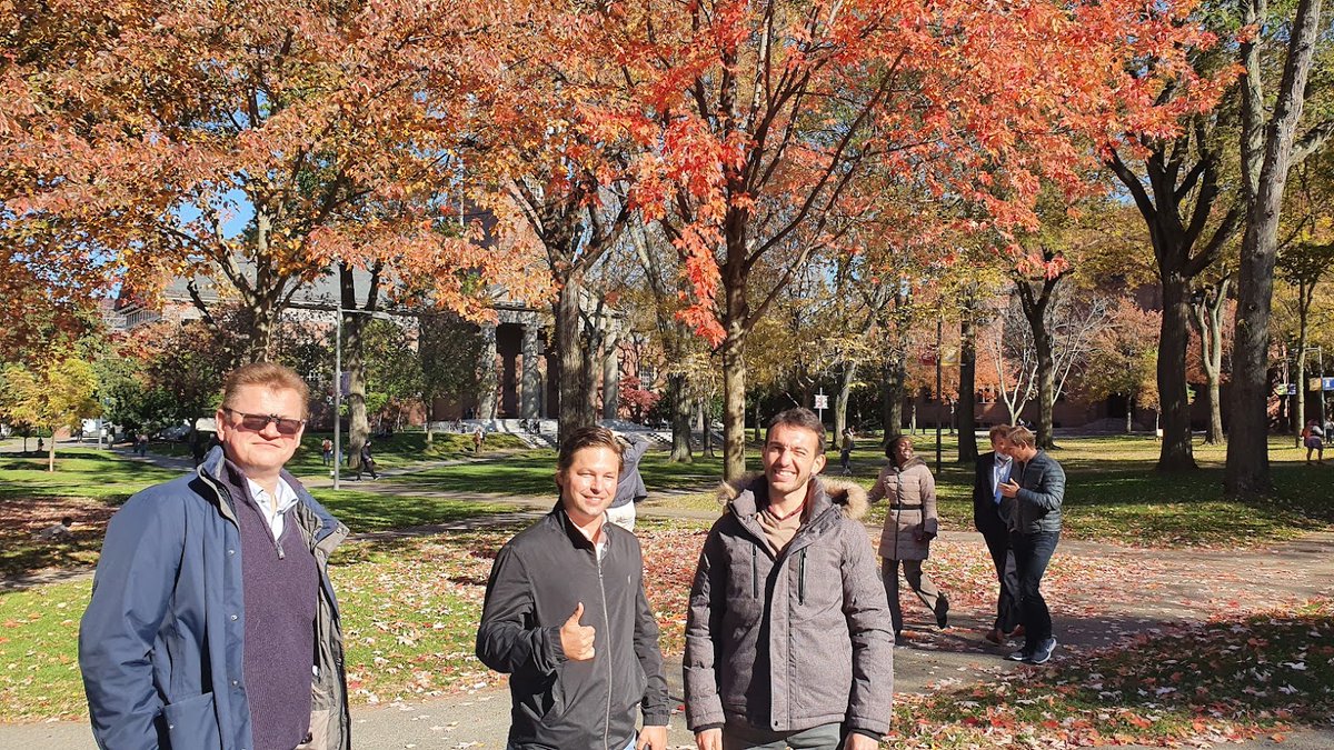 venturelab_ch's tweet photo. Diving into action on the first day of #VLeadersBiotech: workshop on financing in the US, expert meetings, welcome reception at the Swiss residence with @swissnexBoston CEO Benjamin Bollmann, and enjoying beautiful autumn days at @Harvard campus.
https://t.co/fDcYFnssgs https://t.co/BZ4gOHKZDl