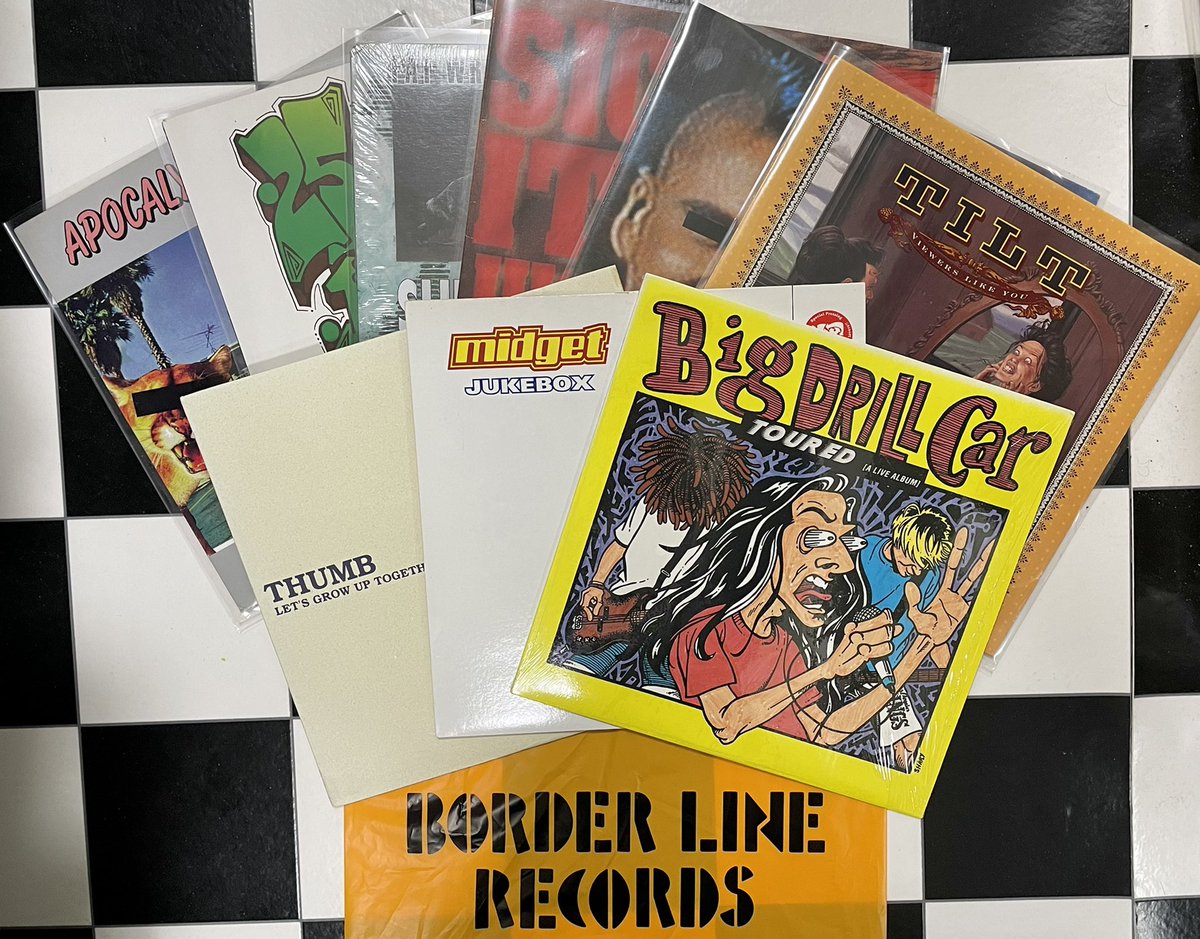thumbuprecords's tweet photo. 今日はこちらに！
小倉店は、移転前からなので20年近く通ってますが、最近は中々行けてなかったので。

ネットで買う事が増えたけど、やっぱり実店舗も良いな！と改めて思いました。
ずっと営業してて欲しいなと言う希望も込めて。
また行きます！

#BORDERLINERECORDS https://t.co/gG5i2mAIV3