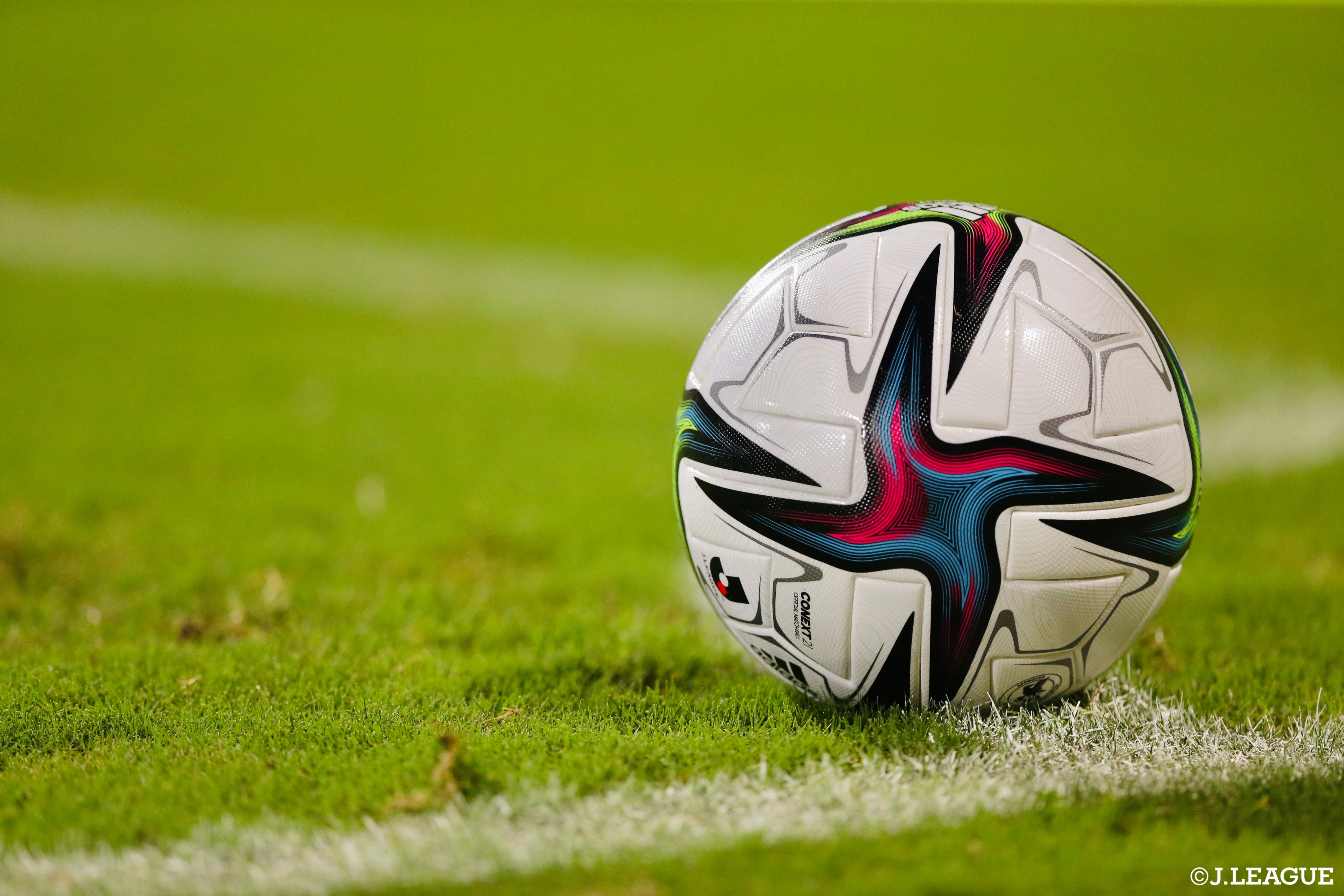 ｊリーグ 日本プロサッカーリーグ 今日は サッカーの日 ということで 過去の試合球を振り返ります ボールの変遷をご覧ください 06年 11年 16年 21年 ｊリーグ ｊリーグあいさつ 今日は何の日 T Co