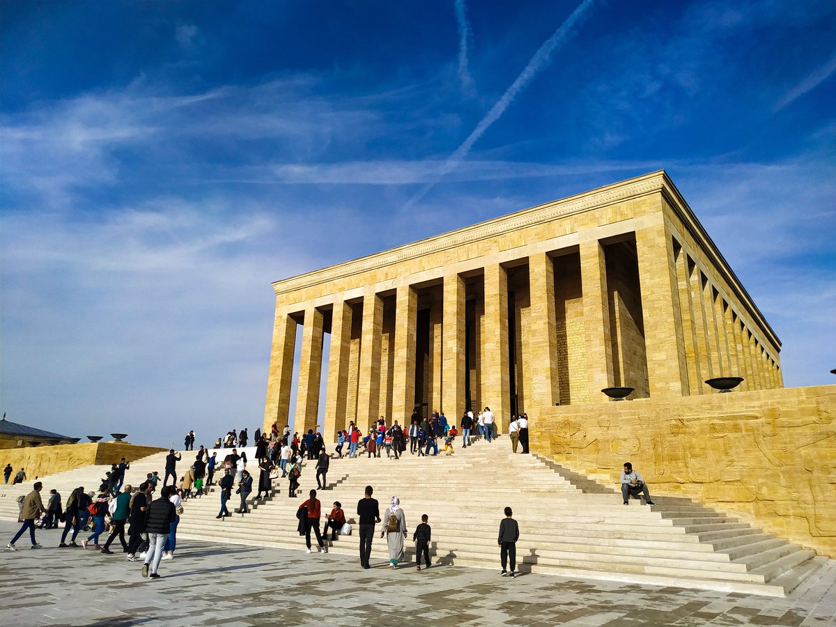 thephotonomy's tweet photo. #10kasım #atatürk #anıtkabir #mustafakemalpaşa #turkiye #mustafakemalatatürk https://t.co/6J77UwvQEm