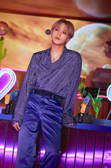 haechanconfess's tweet photo. 뮤비 비하인드 해찬 💜

Neo World HAECHAN!

 https://t.co/ssHT6l3xiW