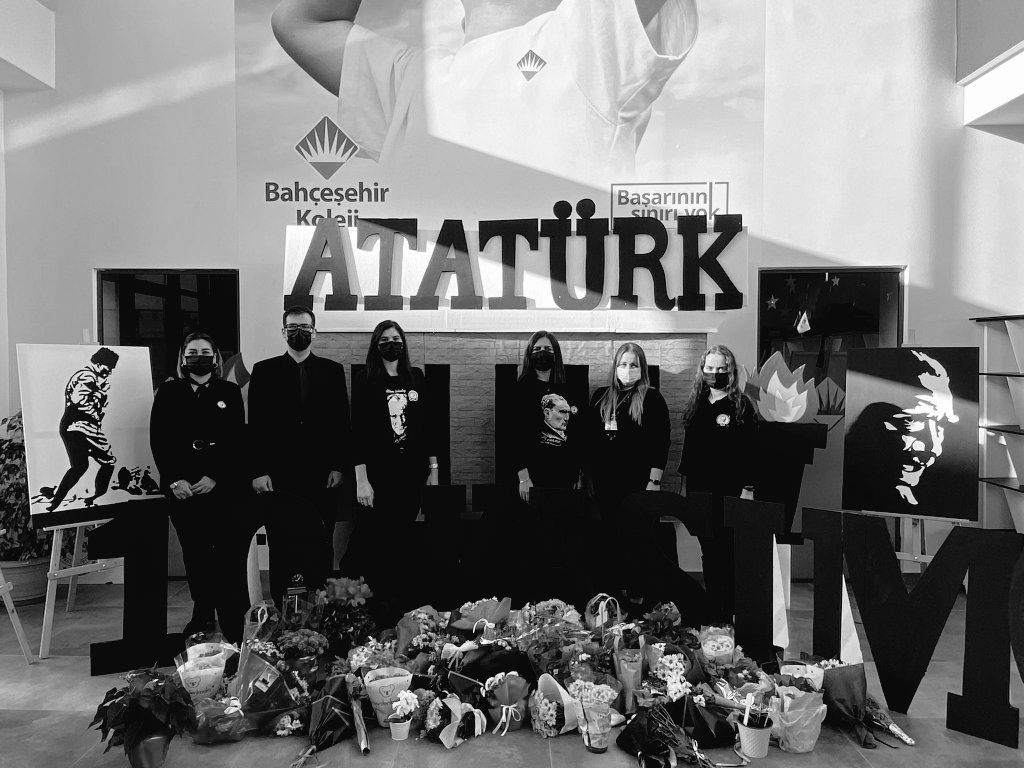 #BahcesehirKoleji
#ideallerininizindeyiz
We commemorate with respect.
And the name we still say is MUSTAFA KEMAL ATATÜRK
<a href="/EdaPekcetin/">Eda Keskin</a>
<a href="/CisemSev/">Çisem Sev</a>
<a href="/HVatansever2/">halimeVatansever2</a> <a href="/erel_begum/">Begüm Erel</a> <a href="/shkynr/">Şahika Yanar</a> <a href="/bk_tekirdag/">BK Tekirdağ Kampüsü</a> <a href="/parisasattari1/">BK.PARISSA SATTARI</a> @ozelisezinbk @EnesBerkeBekar1 @bk_urszula <a href="/SudeKiraz_de/">Sude KİRAZ YILDIZ</a> <a href="/bahcesehir_k12/">Bahçeşehir Koleji</a>
