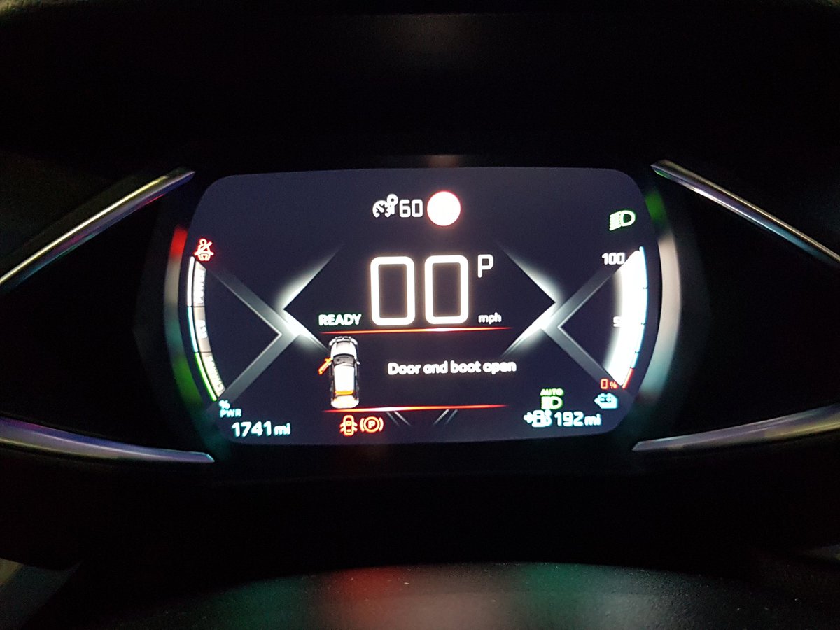 MttRbnsn's tweet image. Today, it's the @DS_UK_Official #DS3 #Crossback for The Beast - Day 3 of @TheEVROS, which includes the Isle of Skye, a good portion of the #NC500 and 320 miles. Oof.

Starting with 100% and also almost 200 miles of range.

@Vanarama 

#EVROS #COP26 #TogetherForOurPlanet 

1/2