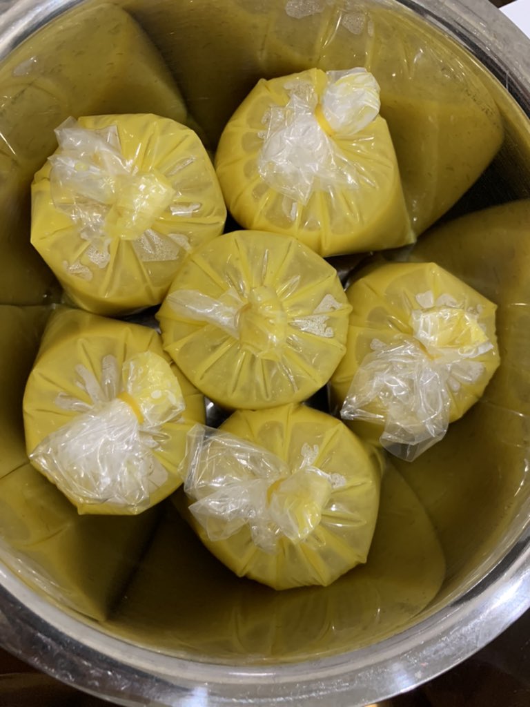 Có con rồi, người ta không cầu toàn, mà cầu bình an!