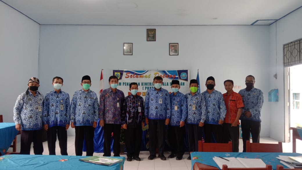 3Moga's tweet photo. Penutupan PKKS 2021, semoga ke depanya jadi lebih baik. https://t.co/O1SUnmpHno