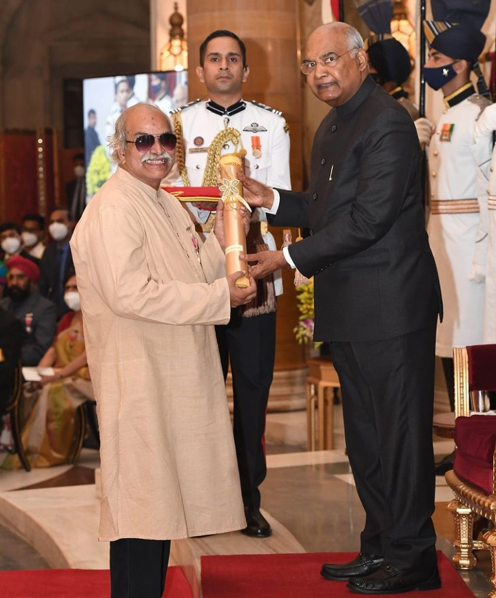 Monkey's of this man made physics seem very simple.
Congratulations Prof. H.C. Verma