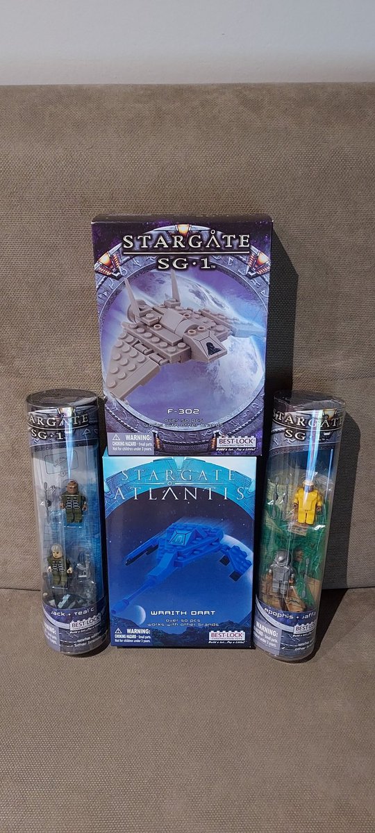 StargateBCN's tweet photo. Nuevas adquisiciones !!!
New adquisitions !!!
#stargate #sg1 #sga #sgu #atlantis #lego #bestlook #jaffa #f302 #apophis #dard https://t.co/lxIZngowgS