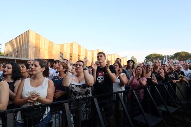 Julien Doré, M, Mika, Angèle... seront sur la scène de <a href="/pauseguitare/">Marine Pause Guitare</a> du 6 au 10 juillet 2022. Arpèges et Trémolos a dévoilé une partie du programme. A lire ici : letarnlibre.com/2021/11/09/110…
© Archives TL / G.Cou