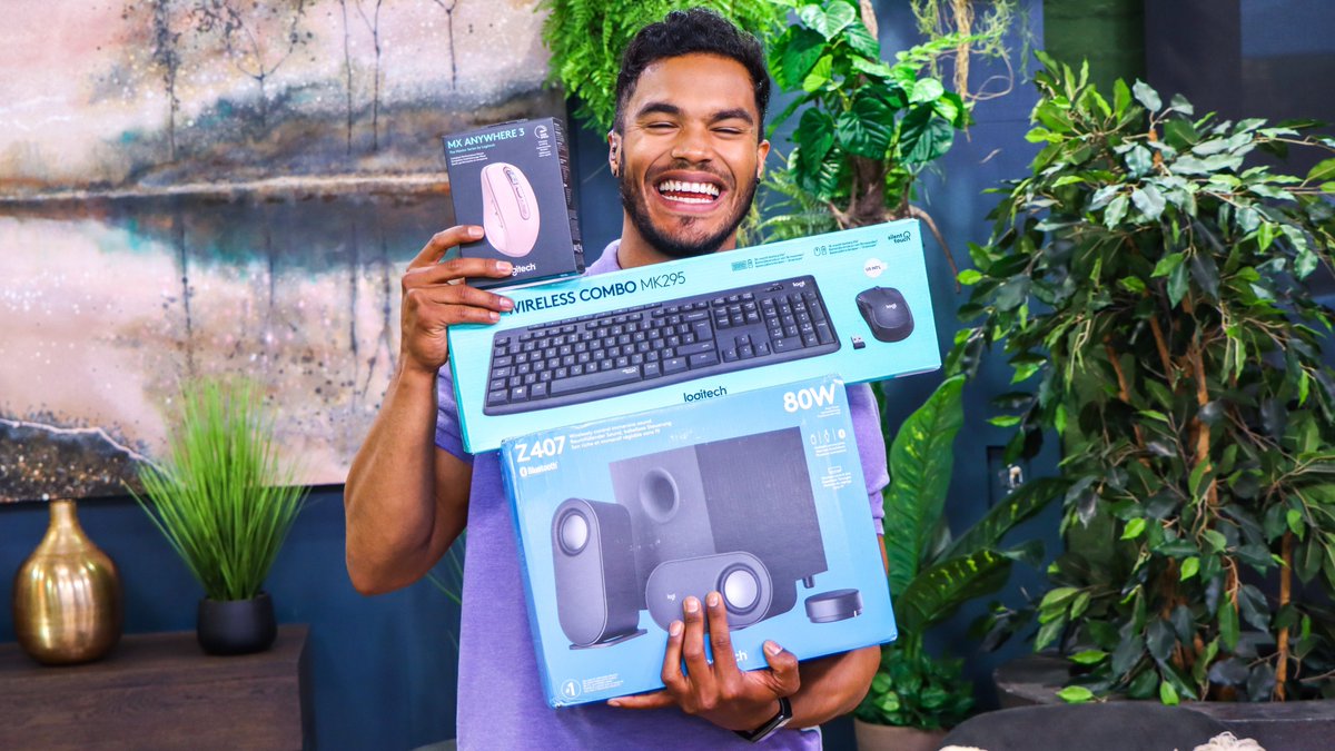 expressoshow's tweet photo. Congratulations to Lutfia Gamiet! We hope you love your epic #LogitechSA hamper! #ExpressoShow ⌨️🖱️ https://t.co/QsYerWKKla