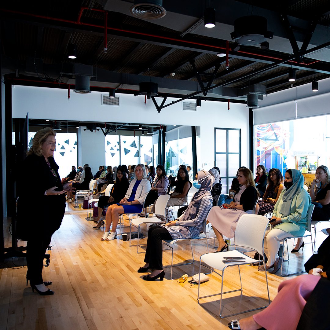 StanChartUAE's tweet photo. Our women led startups were brought together to join a workshop at a creative space called LVL. This session was designed to equip them with tools on how to own the space. Thank you @eithnetreanor for an inspiring and insightful session, your input was highly admired. https://t.co/UxLXwL19Y7