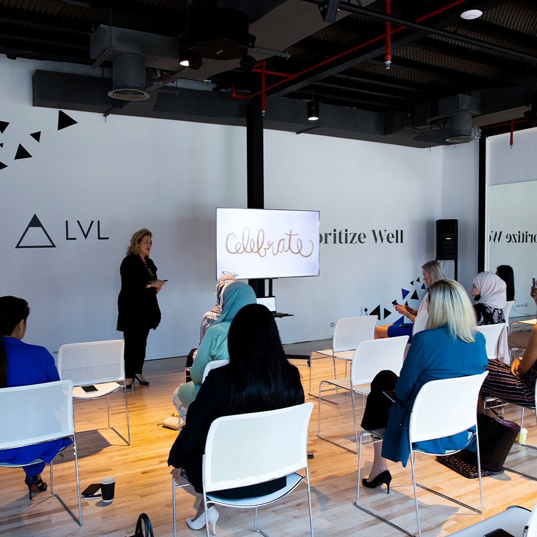 StanChartUAE's tweet photo. Our women led startups were brought together to join a workshop at a creative space called LVL. This session was designed to equip them with tools on how to own the space. Thank you @eithnetreanor for an inspiring and insightful session, your input was highly admired. https://t.co/UxLXwL19Y7