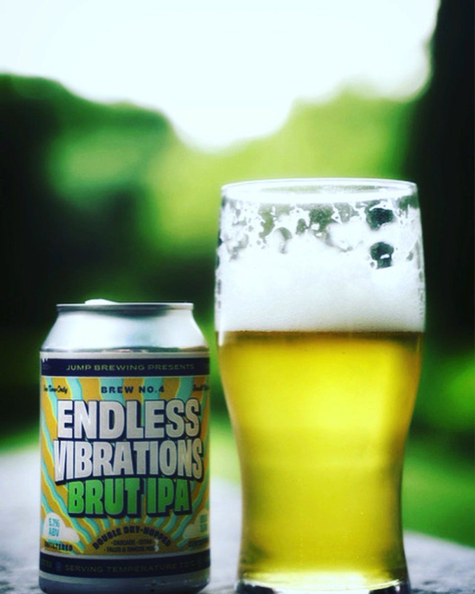 JumpBrewing's tweet photo. Crisp, clean, refreshing and damn delicious! 

Link to order online in bio. https://t.co/yYjpbOzdza