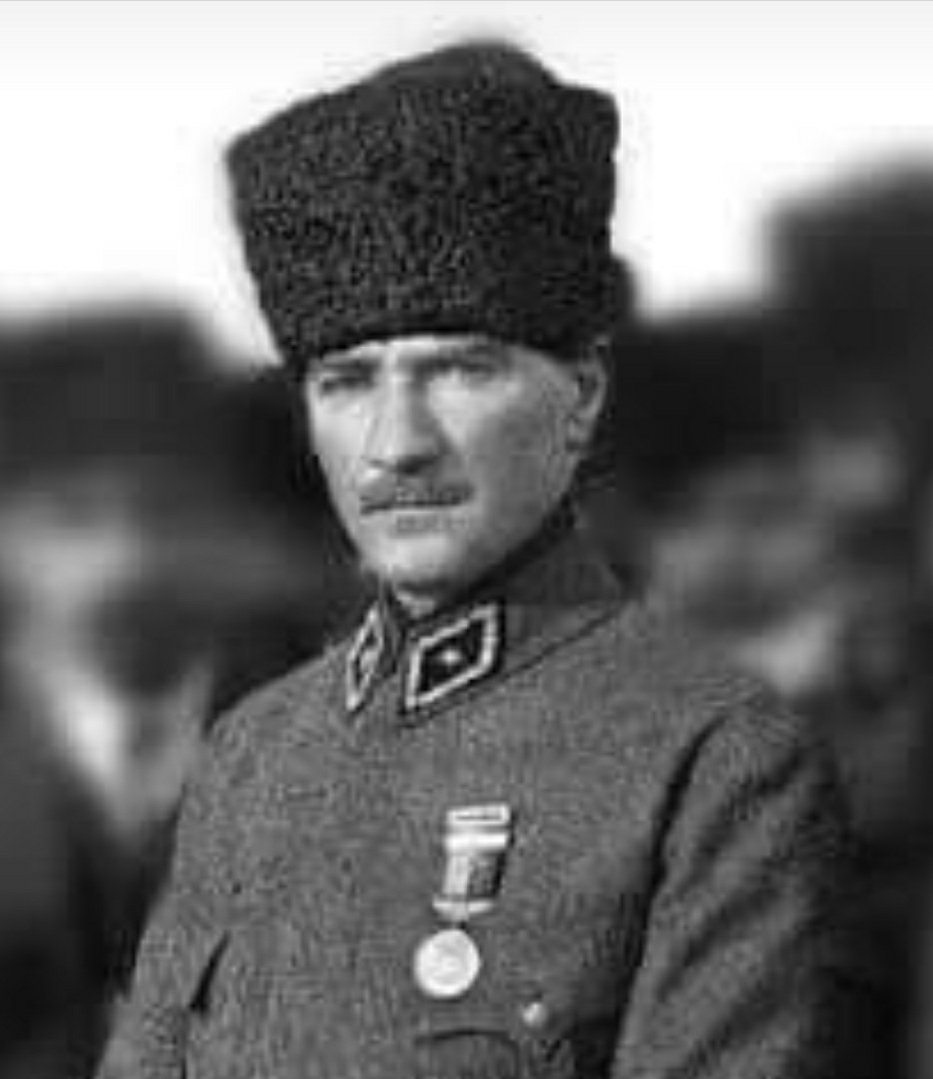 Türkiye Cumhutiyeti'nin kurucusu, yüce önderimiz, başbuğumuz, bozkurdumuz Gazi Mustafa Kemal Atatürk'ü aramızdan ayrılışının 83. yıl dönümünde saygı, sevgi, rahmet ve minnetle anıyorum.

Ruhun şad olsun Ata'm!