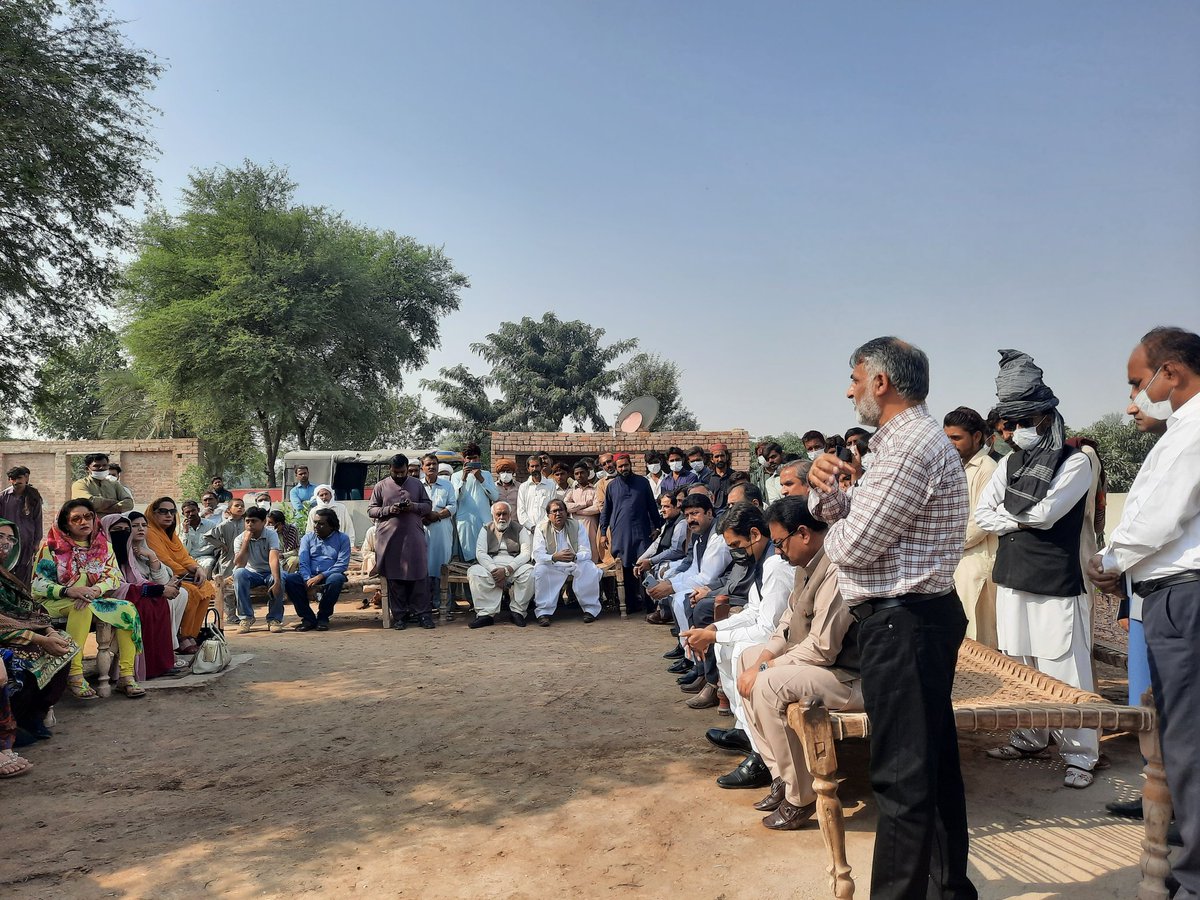 WaterAidpk's tweet photo. Members of Provincial Assemblies of #Punjab and #Sindh visit Mubarakpur, Muzaffargarh, for field level exposure to the #SewerageTreatmentunit and meet members of #WASHcommittee during Inter Provincial knowledge sharing visit #CHIP #WASH #SindhGovt #punjab #wateraid https://t.co/JclJIPvKpY