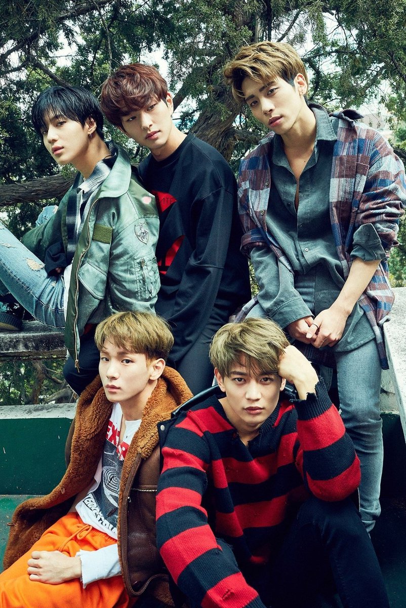 MurzikW's tweet photo. @MnetMAMA I vote for SHINee for 2021 MAMA Worldwide Fans' Choicе
Their Art and they themselves changed our lives! 
#MAMAVOTE #shinee  @SHINee https://t.co/xvX3REPojg