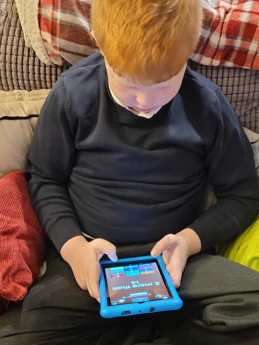 VikkiG1985's tweet photo. @CGPrimarySchool a quick bit of ttrs and numbots before school https://t.co/8RP5Hgdpf0