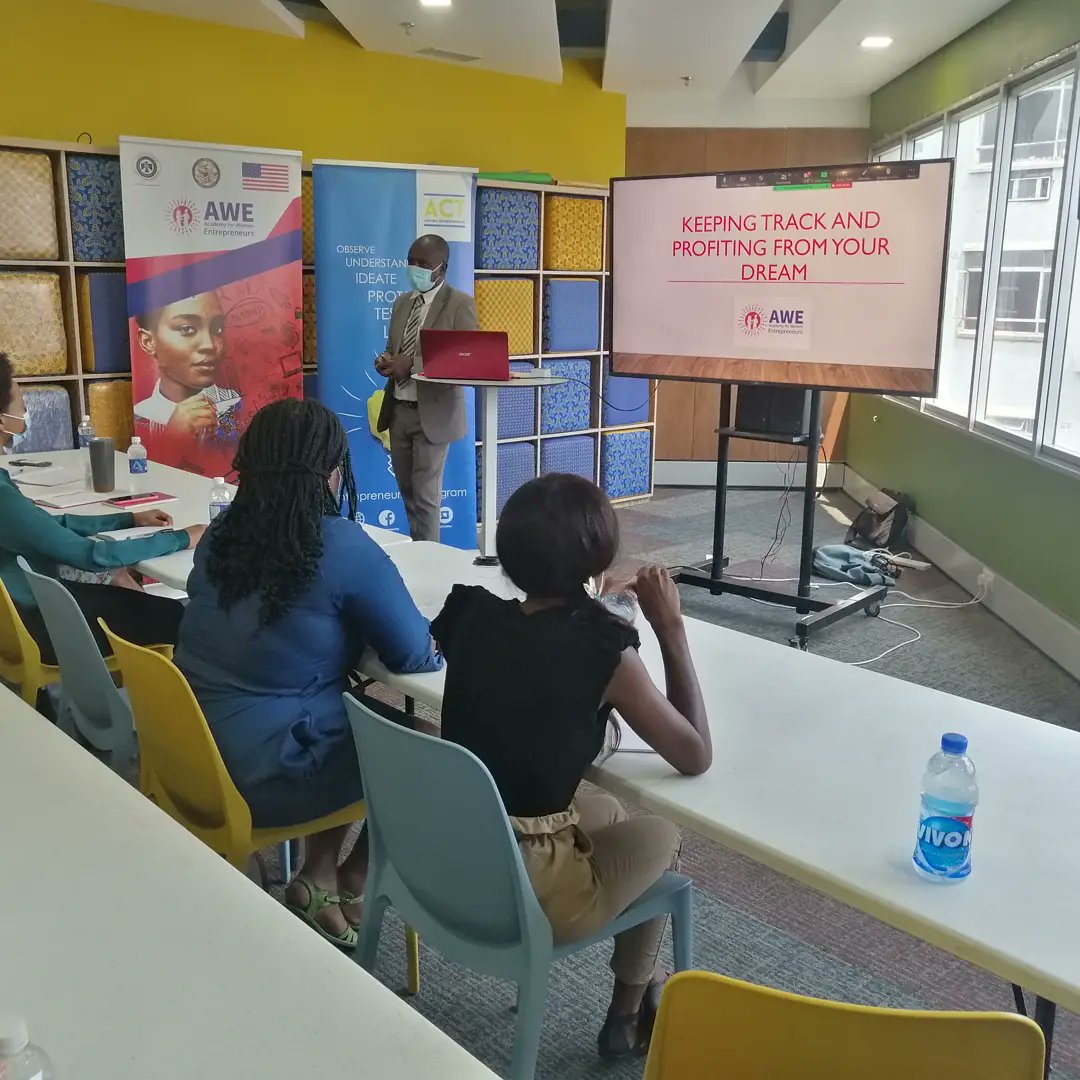 Currently taking place is the Academy for Women Entrepreneurs 2021 cohort session. Today's session is led by a guest facilitator, Mr Ndou (CA), who will be taking us through Keeping Track &amp; Profiting From Your Dream.
#AWEsome #WomenEmpowerment #Womandla #AWEZimbabwe #AWEinZim