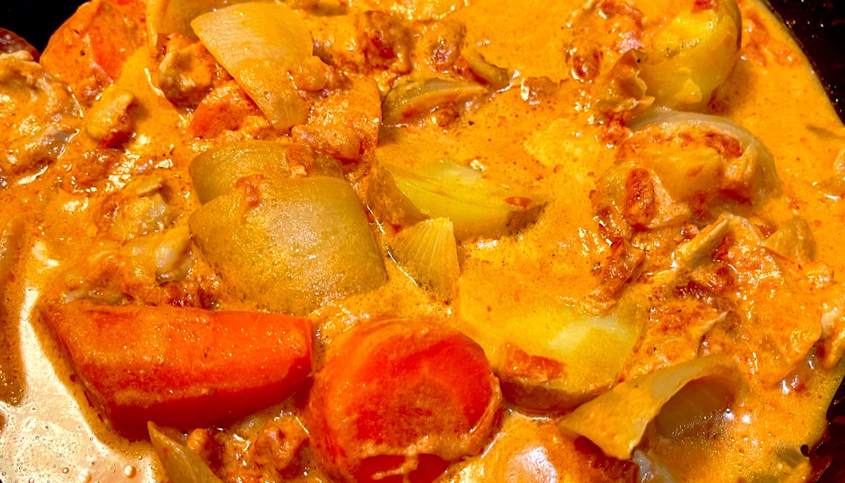 鶏肉のトマト煮 