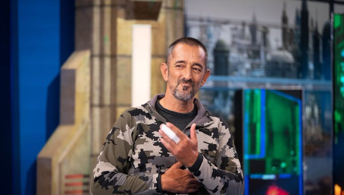 GECAtv's tweet photo. Los programas más vistos de la historia de @El_Hormiguero son:
1⃣Pablo Díaz (#PasapalabraEH), con 24% de cuota y 5.901.000 espectadores
2⃣ #PantojaEH, 23,8% y 4.783.000 espectadores
3⃣ #SantiagoAbascalEH: 23,5% y 4.049.000 espectadores
4⃣ #CavadasEH: 23,3% y 3.670.000 seguidores https://t.co/v7Mmc7YCbc