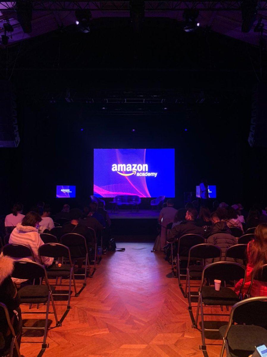 esd_marine's tweet photo. L'@AmazonAcademy c'est maintenant ! 🤩

Prenez place à nos côtés pour débuter cette 5ème édition de l’@AmazonAcademy ! 

#Amazon #AmazonAcademy #Entrepreneur #ESD https://t.co/1c3WEwWETY