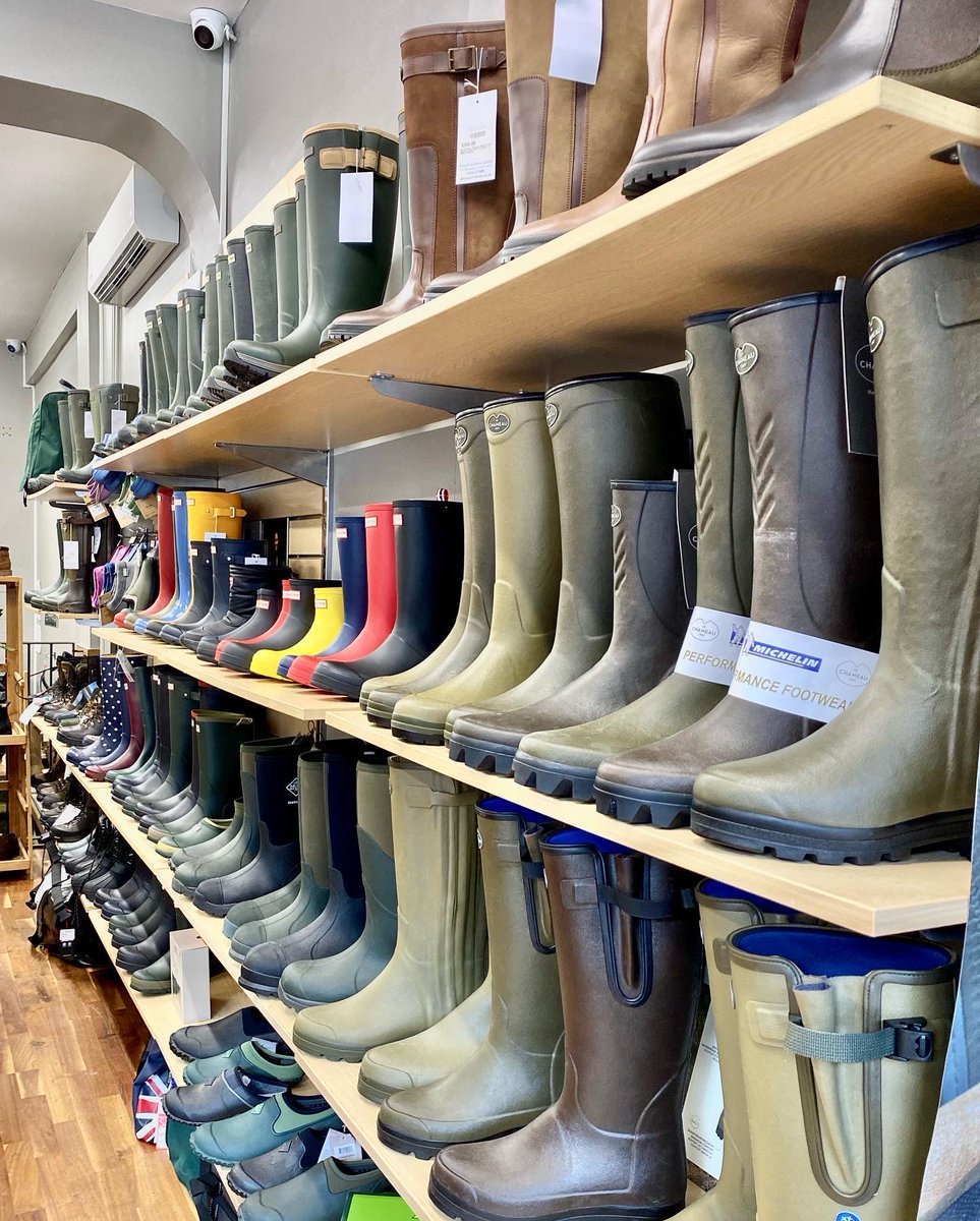 _PhilipMorris's tweet photo. Wellies wellies wellies โฆ loads and loads of wellies! We are ready for the winter season, are you? โ๏ธ
Shop online or in store! โบ๏ธ
#barbour #lechameau #hunter #muckboot #philipmorrisandson #hereford #herefordshire #wellington #wellies #outdoorlife https://t.co/lCSHr5UjYU