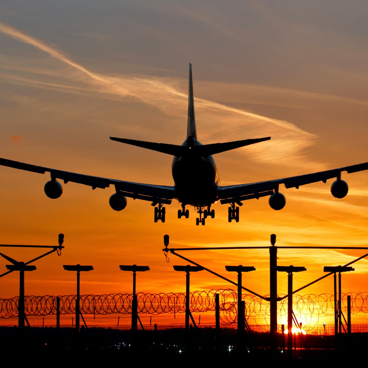 QA_Train_'s tweet photo. Oil on the rise!!

Brent crude up 0.5% on top of yesterdays 1.6% rise. WTI is up 0.2% after yesterdays rise of 2.7%.
Increase in air travel due to covid-19 restrictions being eased.
#brentcrude #oil #trading #education #bullishmarkets #covid19 #airtravel

https://t.co/SjhxoypprA https://t.co/615dKVeQLE