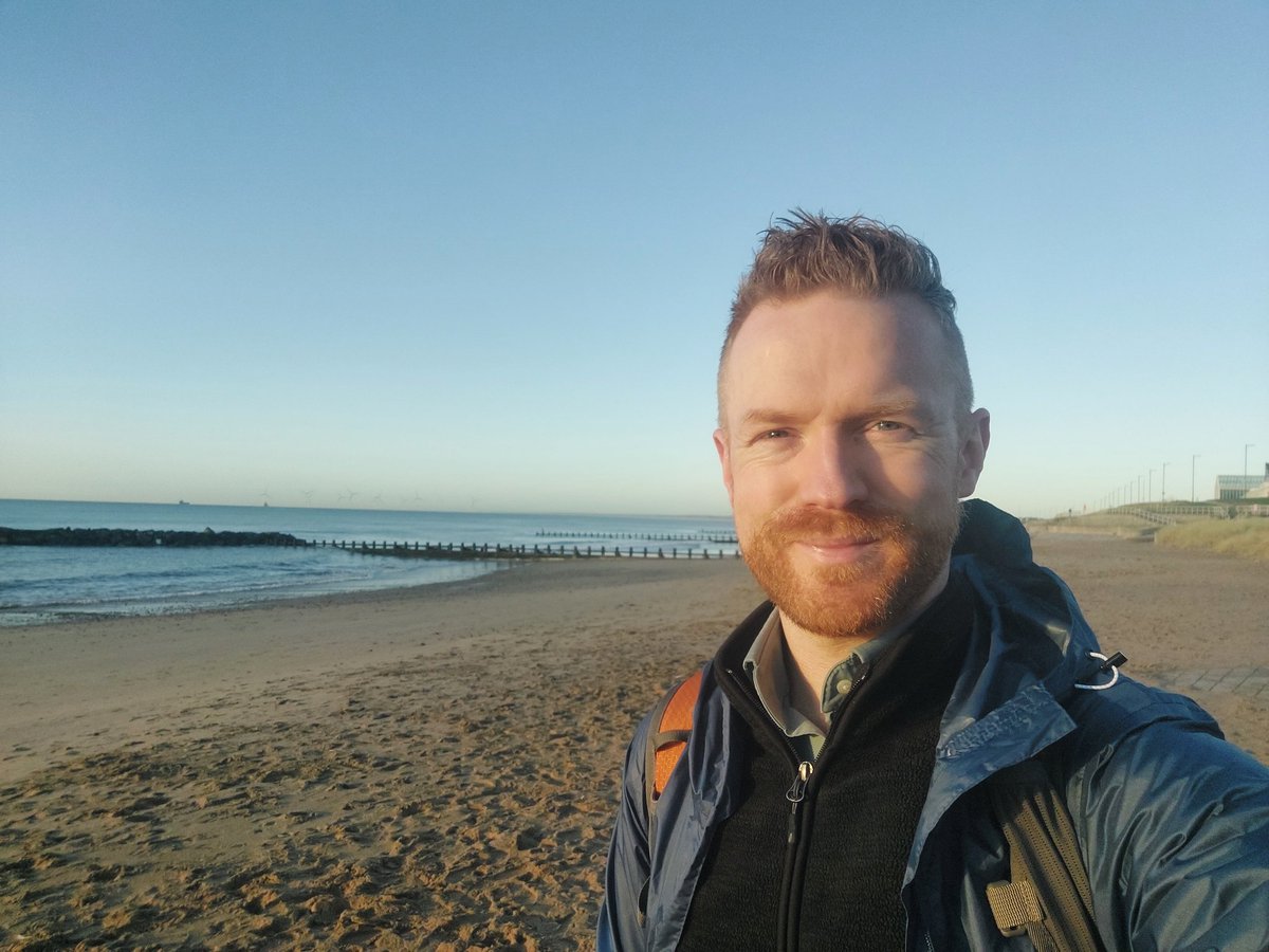 PhilReedData's tweet photo. Thank you to @aberdeenuni for inviting me up to talk today at your #DigitialHumanities workshop. But first, the obligatory walk along the beach in this lovely autumnal weather ☀️ ⛱ https://t.co/bwimAr26N6
