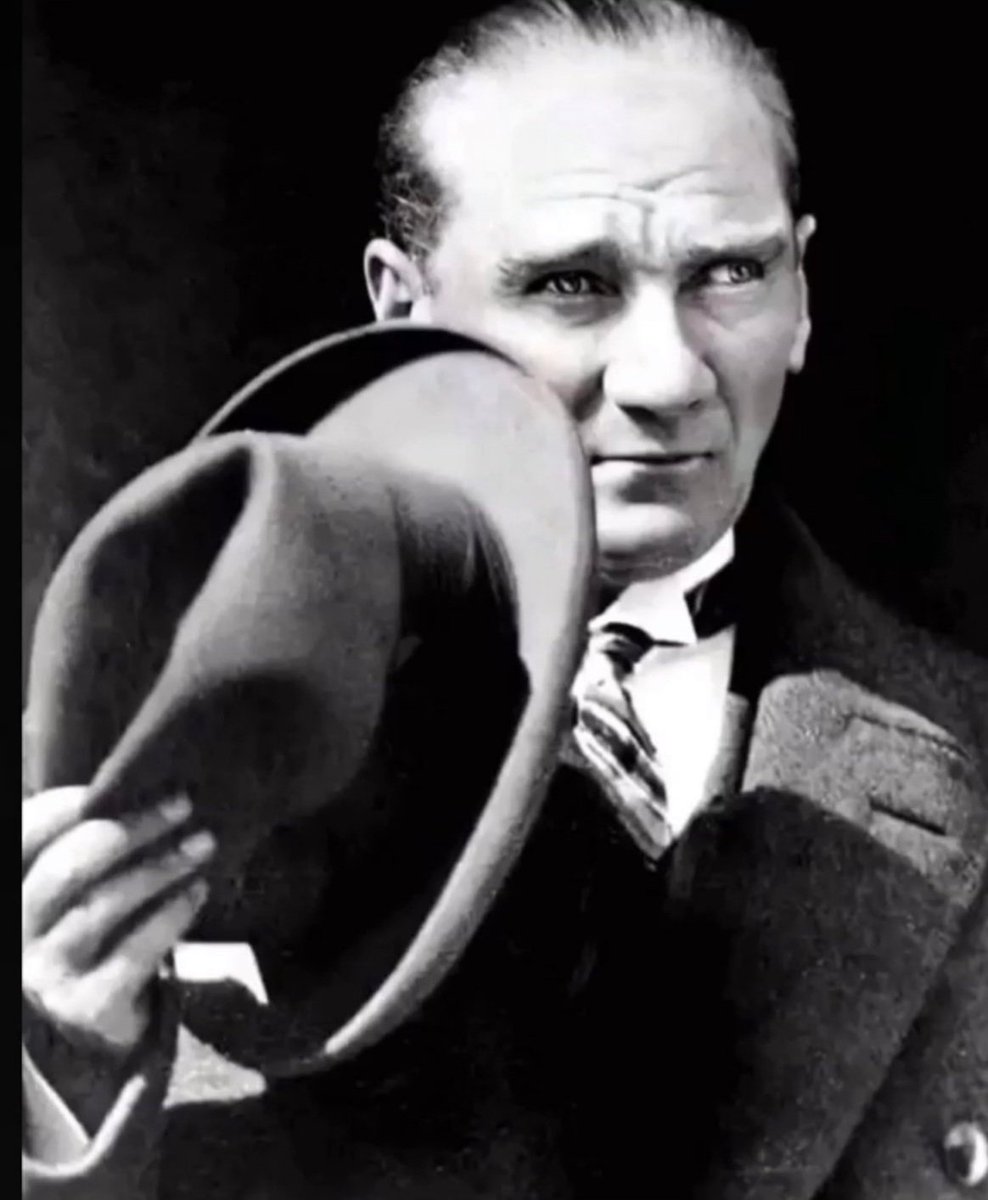 Saygı , sevgi ve özlemle anıyoruz büyük atam