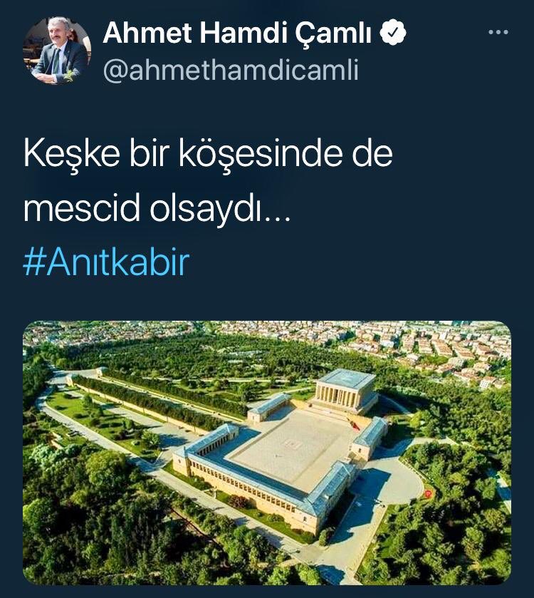 Biz Anıtkabir’e ibadet etmeye değil, Atamıza saygılarımızı sunmaya gidiyoruz.
Siz de ülkemizin herhangi bir köşesindeki, doksan bin camiden birine gidiniz.
Bize özgürce dua edebileceğimiz bir ülke bıraktığı için dua ediniz.
Eminim kabul olur. link.medium.com/Tdy0FOFb4kb