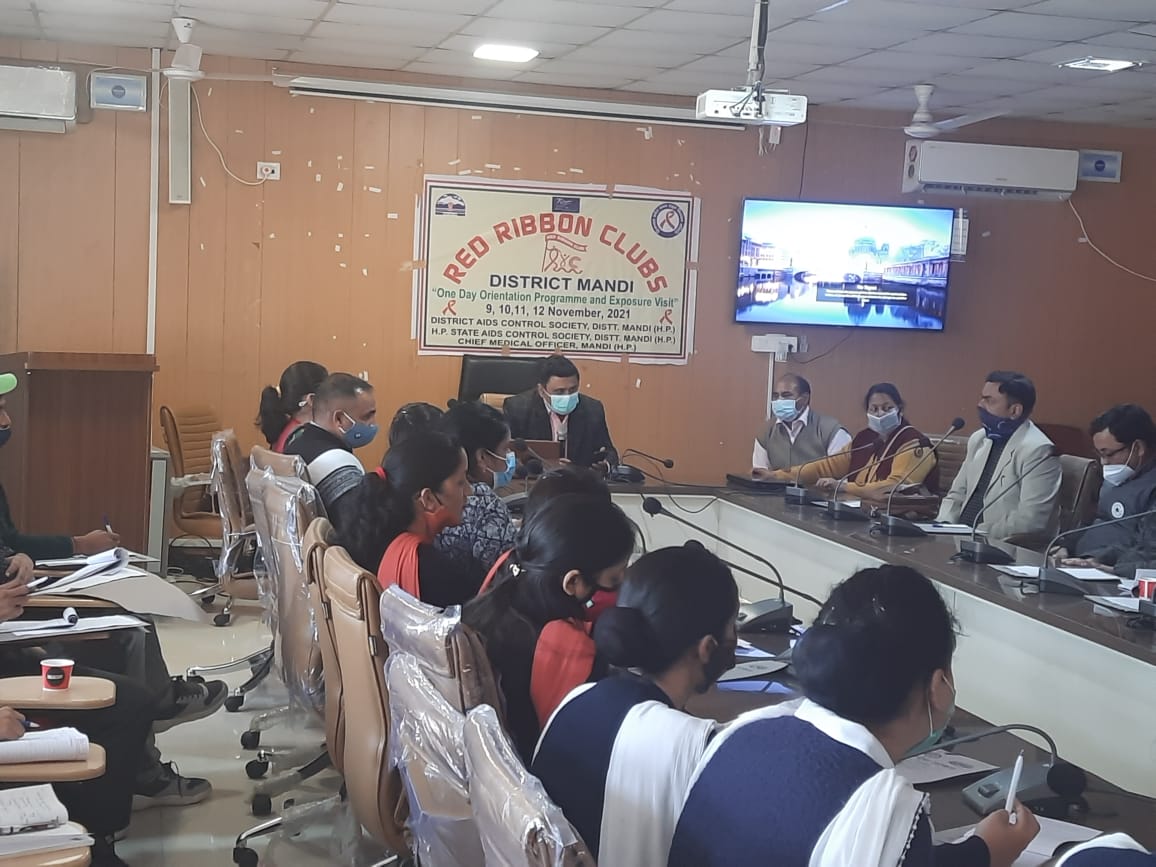hpsacs's tweet photo. 6th Training of Red Ribbon Clubs' Nodal Officers and Peer Students in District Mandi on 10th November 2021 at Mandi
#RRC
#JoinRRC
#JoinRedRibbonClub
#Youth
#YouthHIVAwareness
#Dail1097
#KnowHIV
#KnowAIDS
#NACOAIDSAPP https://t.co/nhsRbnVkVb