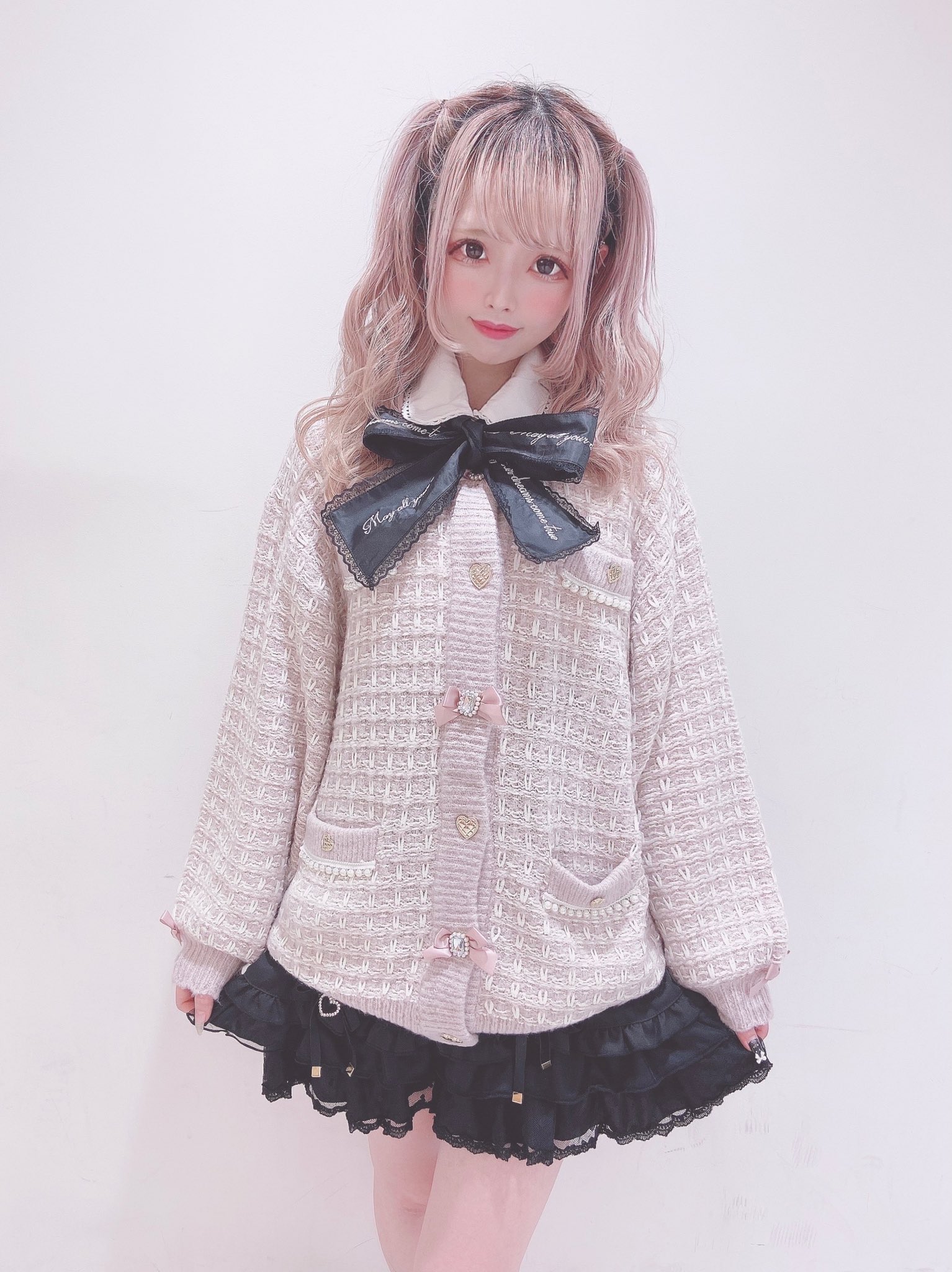 LIZ LISA on X: LIZ LISA on X: