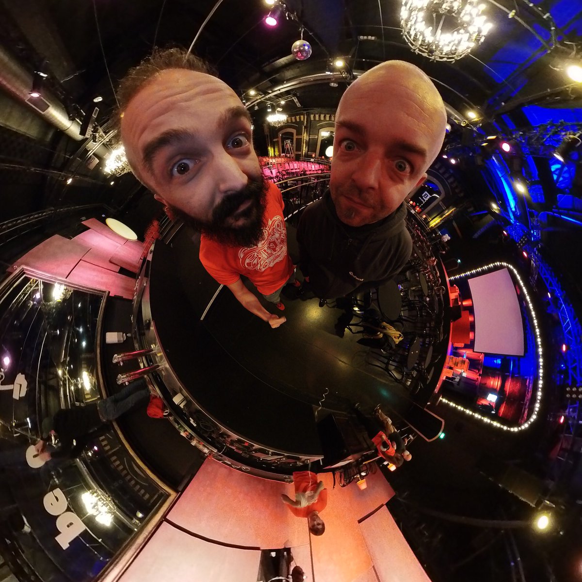 alexcio_'s tweet photo. #tinyplanet with @jkphl 😍
@btconf #btconf #beyondtellerrand https://t.co/X44KXqCWEf