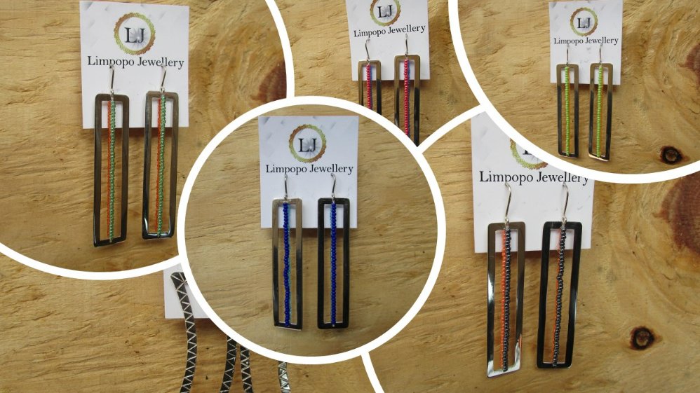 LimpsJewellery's tweet photo. Our Xibelani range inspired by the Vatsonga traditional attire Xibelani offers colourful high-quality earrings at an affordable price starting from only R300-00. Contact us and place your order today. #LimpopoJewellery https://t.co/kOJ632GG6y