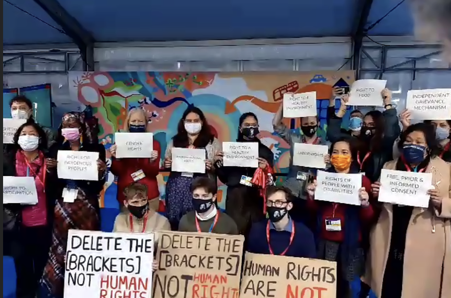 ciel_tweets's tweet photo. #HumanRights can't be an afterthought in the #COP26 agenda. They are essential to any policy that advances. 
Leaders have already excluded #HumanRights in key outcomes. This can't happen with any others, especially for #Article6!

#DeleteTheBrackets #HumanRights4All https://t.co/XffLg7L6Ki